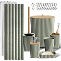 Famanu – 20-delig badkameraccessoire set in saliegroen met bamboe accenten