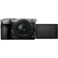 Nikon Z5IIC systeemcamera Zilver + 24-50mm Zwart