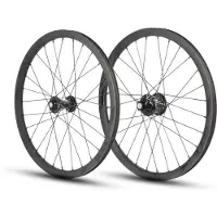 Pride Racing Wave Matt Matrix 451 20´´ Wielset