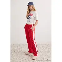 Trendyol TRENDYOLMİLLA Dames Rood Effen Wijde pijp Normale taille Joggingbroeken