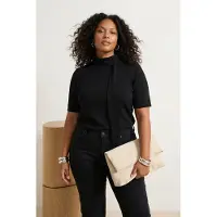 Trendyol Dames Zwart Effen Kort Getailleerd Grote maten Blouses