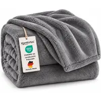 Komfortec Fleece Deken - Fleece Plaid - Met Kasjmier Gevoel - Plaid - Fleece Plaid - Fleece Dekens - Fleece Deken 150x200 cm – Super Zacht – Grijs