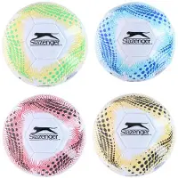 Slazenger Voetbal Maat 5 - Polyurethaan Materiaal - Diameter 21,7 cm - Gewicht 420 Gram - Geschikt voor Kinderen en Volwassenen - Inclusief 2 Jaar Garantie - Kleur Blauw/Groen/Oranje