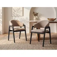 Vente-unique Set van 2 stoelen met armleuningen in boucléstof en rubberhout - Taupe en zwart - SOLUNA