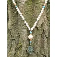 Heaven Eleven - dames ketting - cremekleurige met hamsa handje