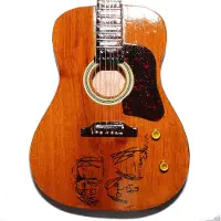 Ginza.se Mini gitaar John Lennon Akoestisch Peace